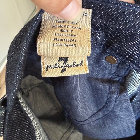 7 For All Mankind Women's Capri Blue Denim Dark Wash Jeans Sz 28 - Picture 6 of 6